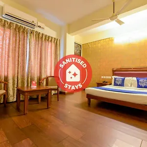 Oyo 4802 Cochin Residency Hotel Kochi