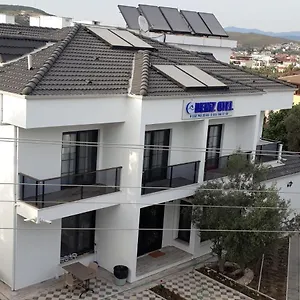 Deniz Hostel İzmir